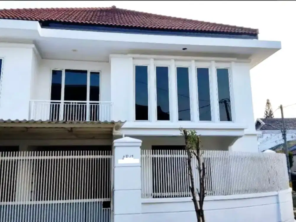 JUAL RUMAH DARMO INDAH ASRI SURABAYA , TERAWAT DAN SIAP HUNI .