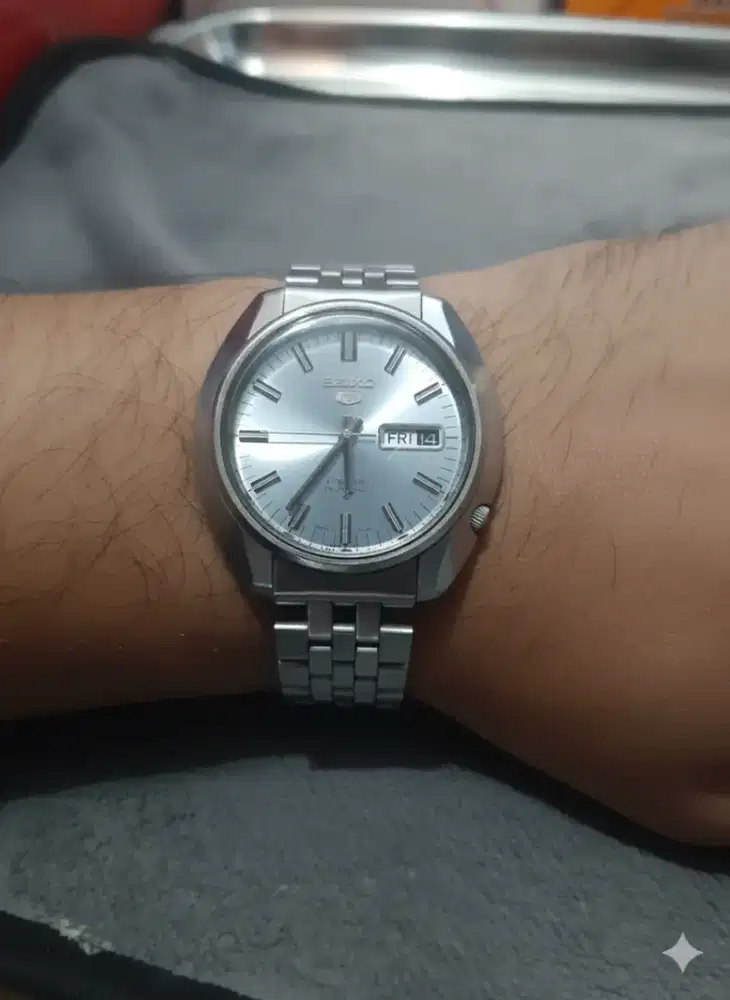 Jam tangan Seiko 5 Automatic 6119-8440