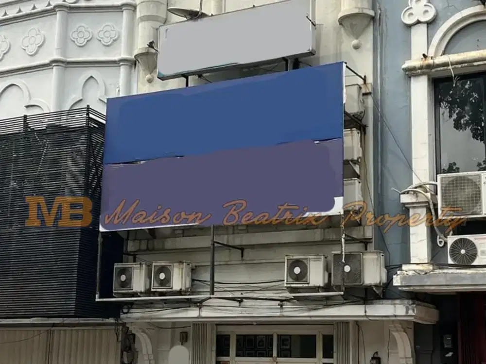 DIJUAL RUKO SIAP PAKAI BAGUS TERAWAT LOKASI SANGAT STRATEGIS DAN RAMAI PINGGIR JALAN RAYA, BSD CITY - TANGSEL