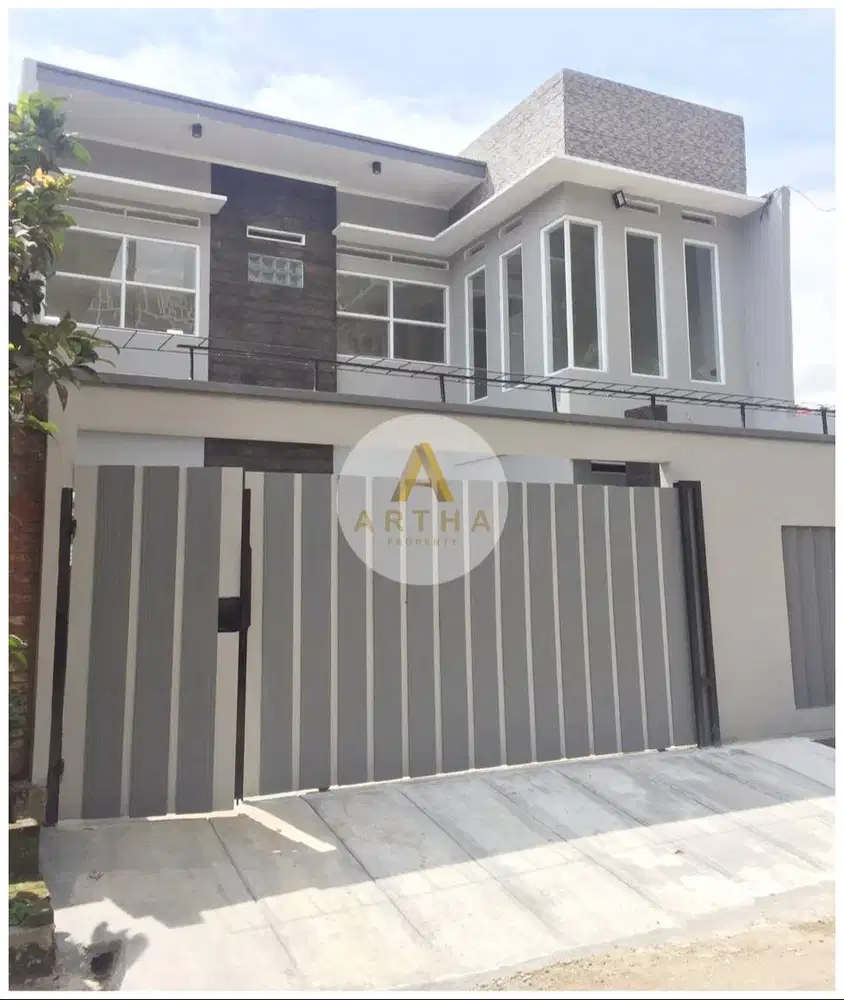 Rumah Baru ada Private Pool Siap Huni di Setiabudi Regency Bandung