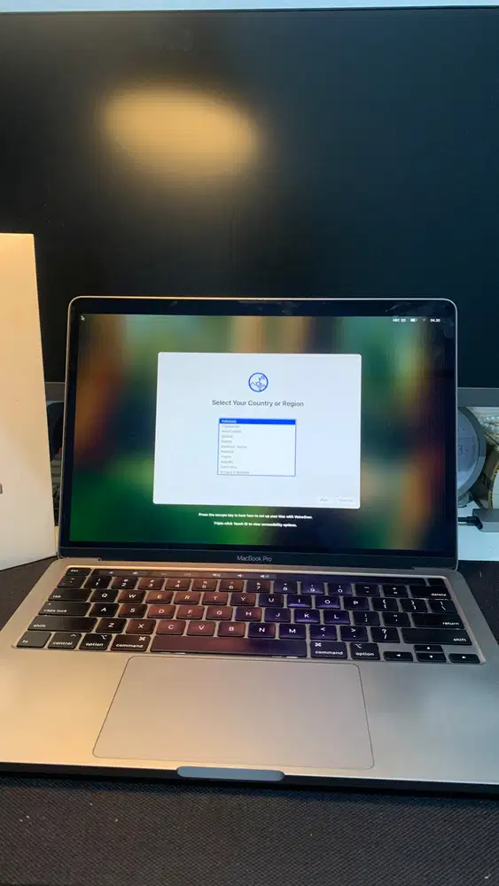 Macbook Pro Intel 2020 8GB/256GB Mulus Fullset
