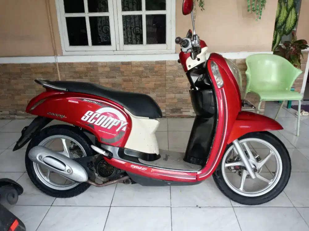 Honda Scoopy mesin halus pemakaian pribadi