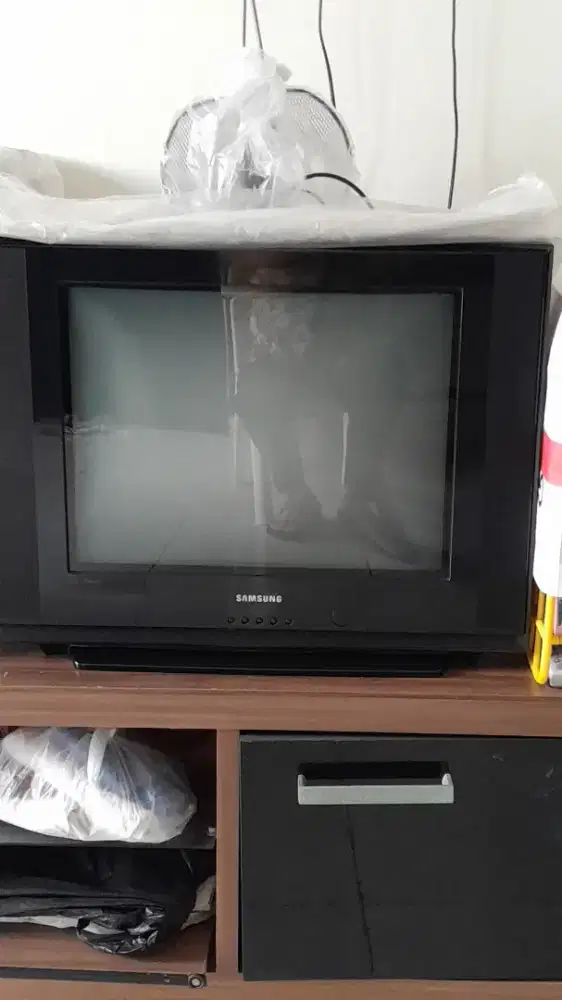 TV Tabung Samsung 21 inch