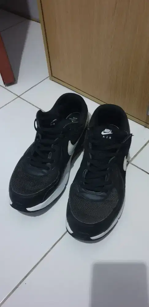 Nike AirMax Hitam