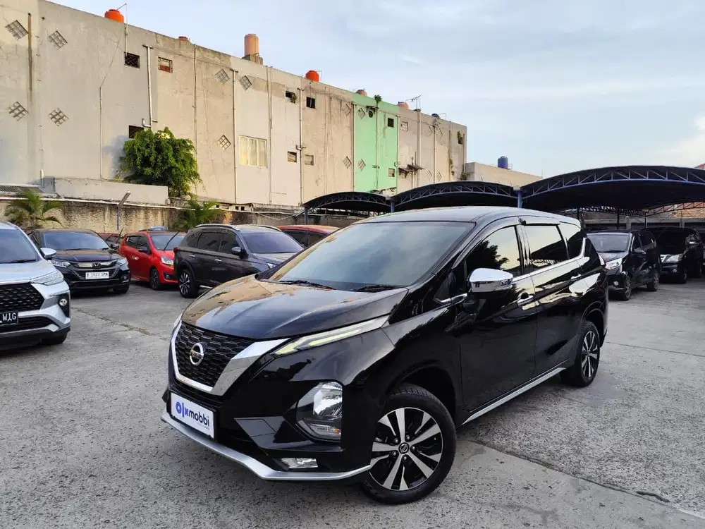 Pajak Panjang - Nissan Livina 1.5 VL Bensin-AT 2019