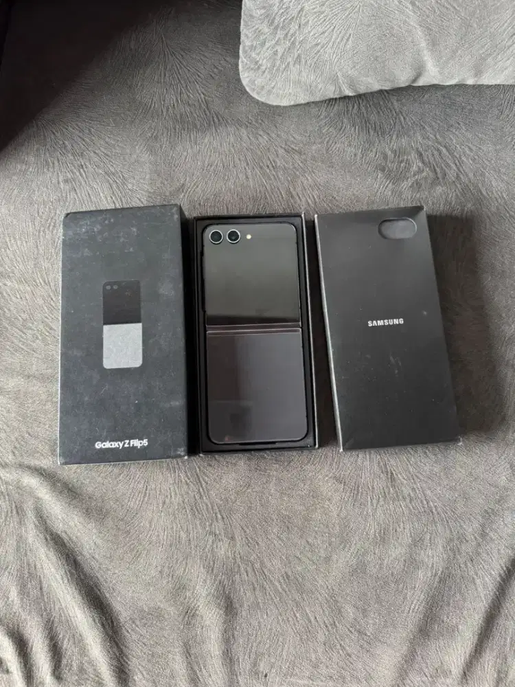 SAMSUNG Z FLIP 5 8/256GB