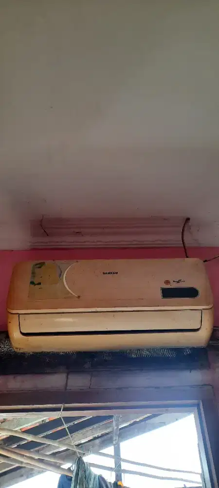 Ac sanken masih nyalah satu set