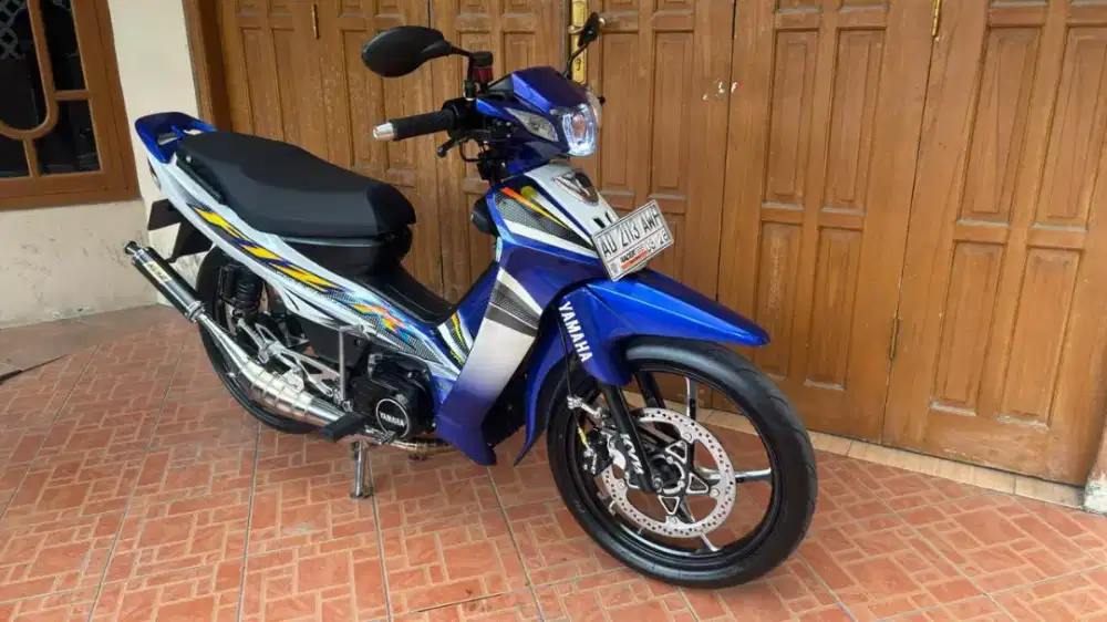 Yamaha Fizr Tahun 2004