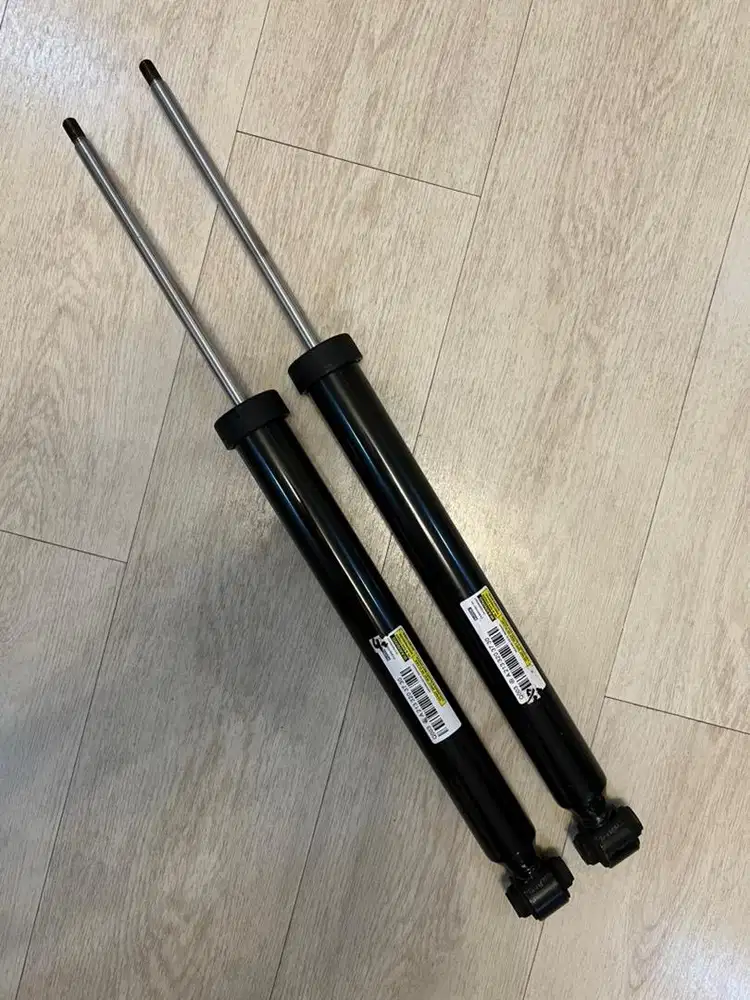 Shock breaker mercy w213 e300 e350 e250 mercedes class original murah