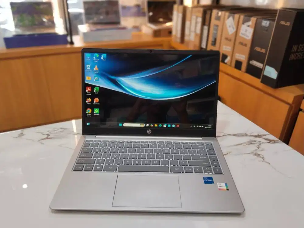 HP 14-EP0001TU	CORE I5-1335U/RAM8GB/SSD512GB/GARANSI RESMI 08-11-2026