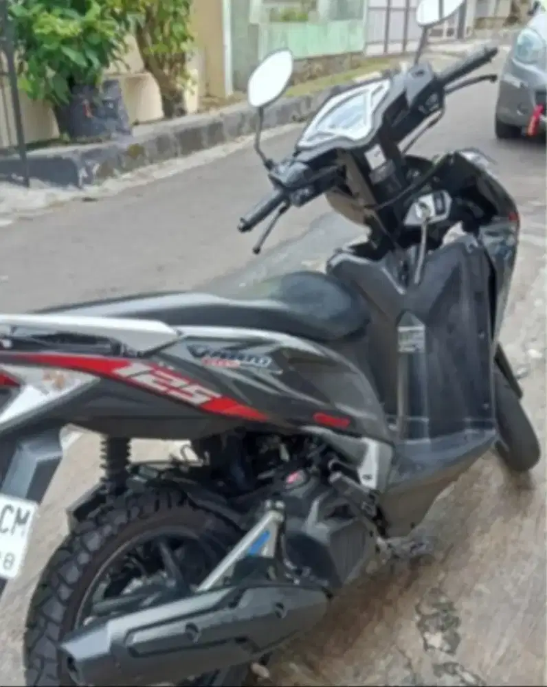 Motor honda vario tekno 125 iss comby idling stop