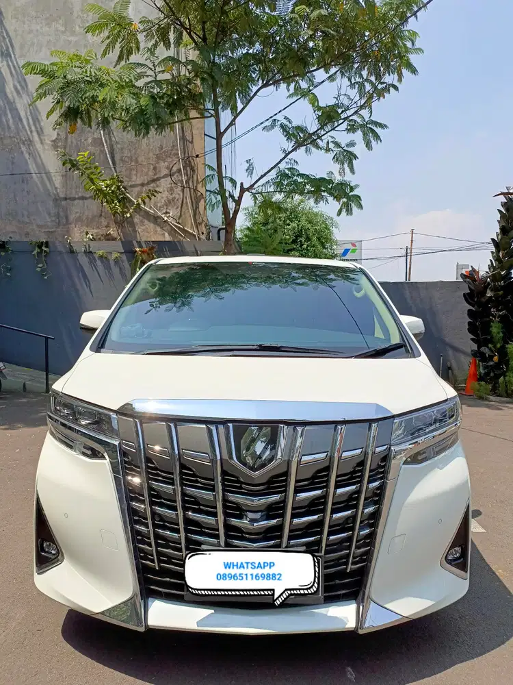 Toyota Alphard 2022 low km