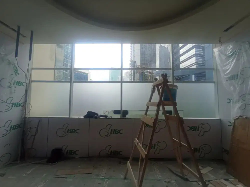 kaca film gedung & stiker sandblas