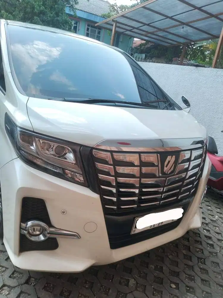 DIJUAL Toyota Alphard SC 2.5 AT