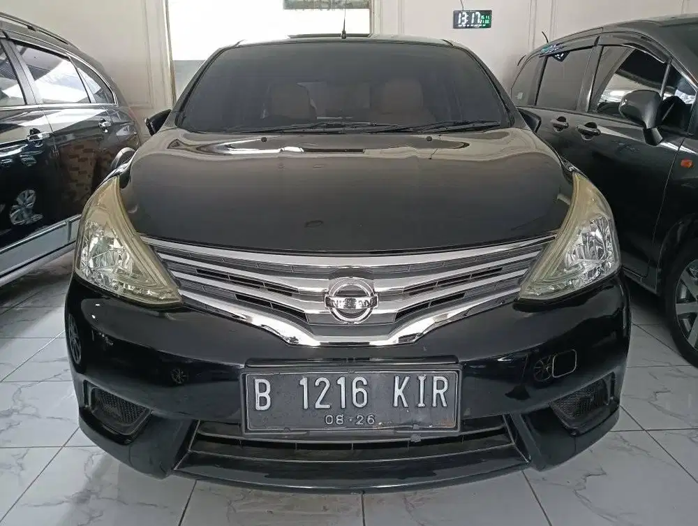 Nissan grand Livina SV manual bisa DP paket tahun 2016