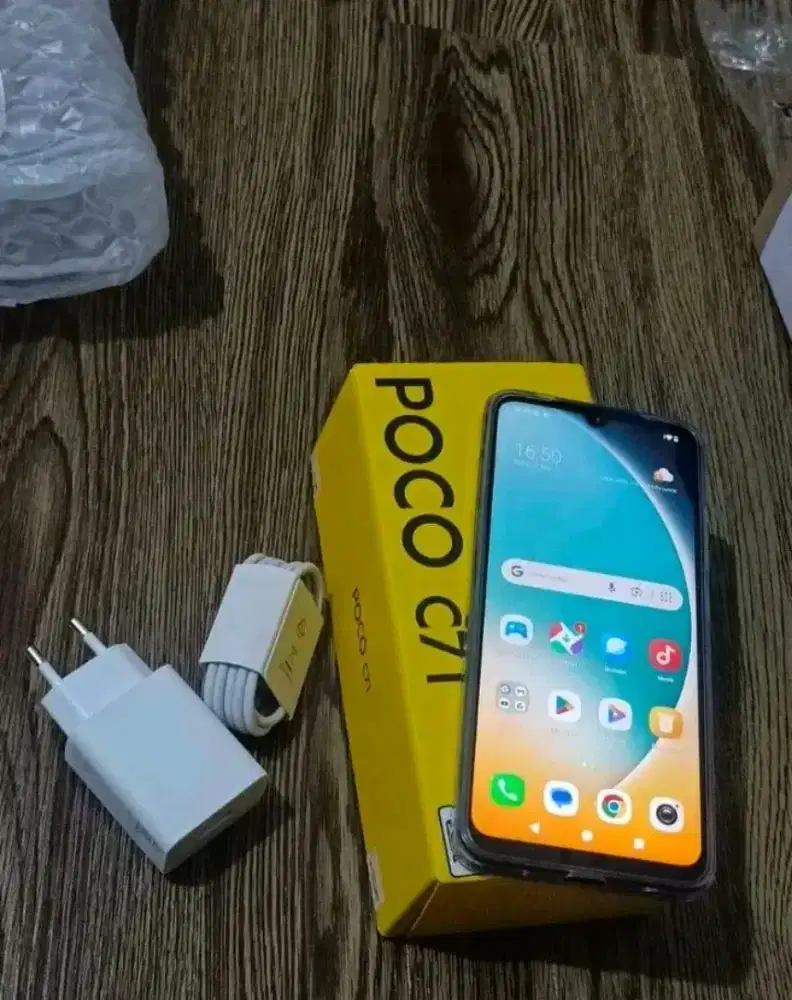 poco c71 black 4/128