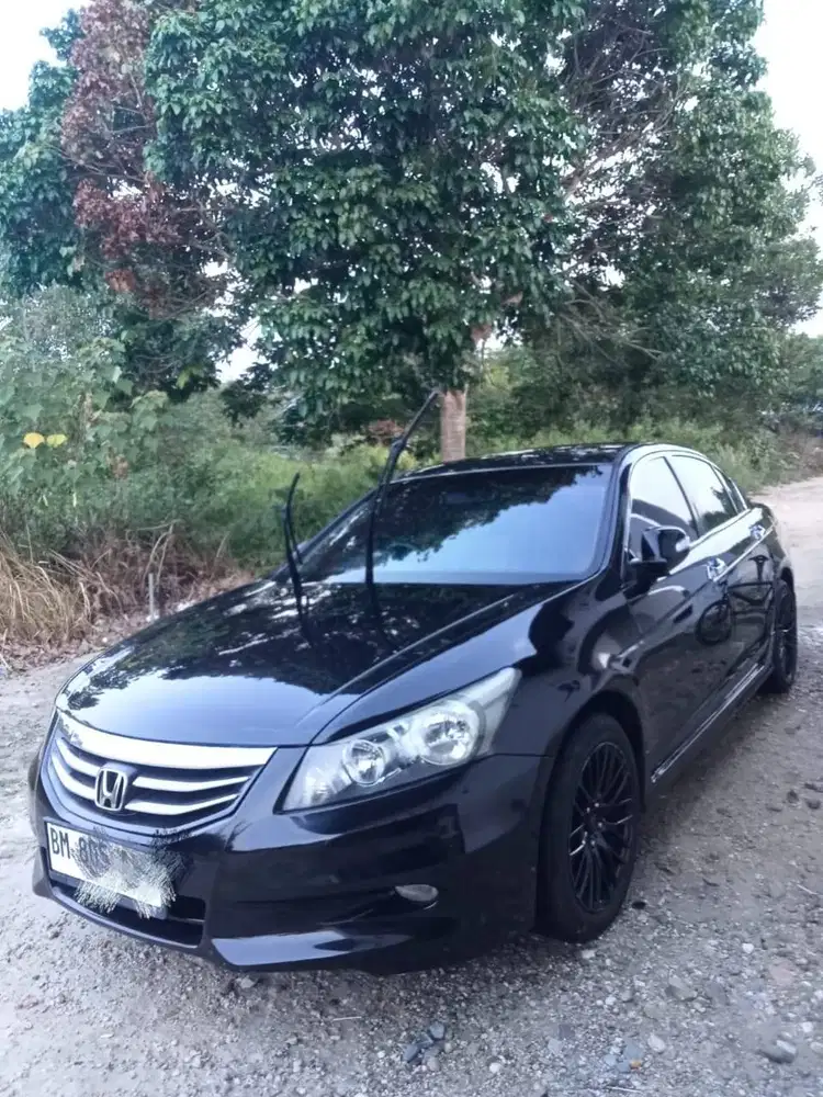 Honda Accord VTI-L Sedan 2011 matic