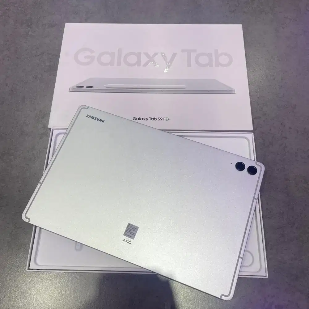 Samsung galaxy Tab S9feplus 8/128gb wifi mulus like new