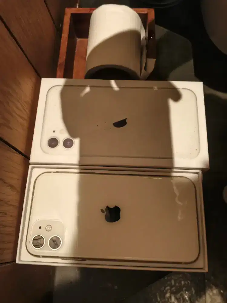 iphone 11 128gb warna di sambut putih