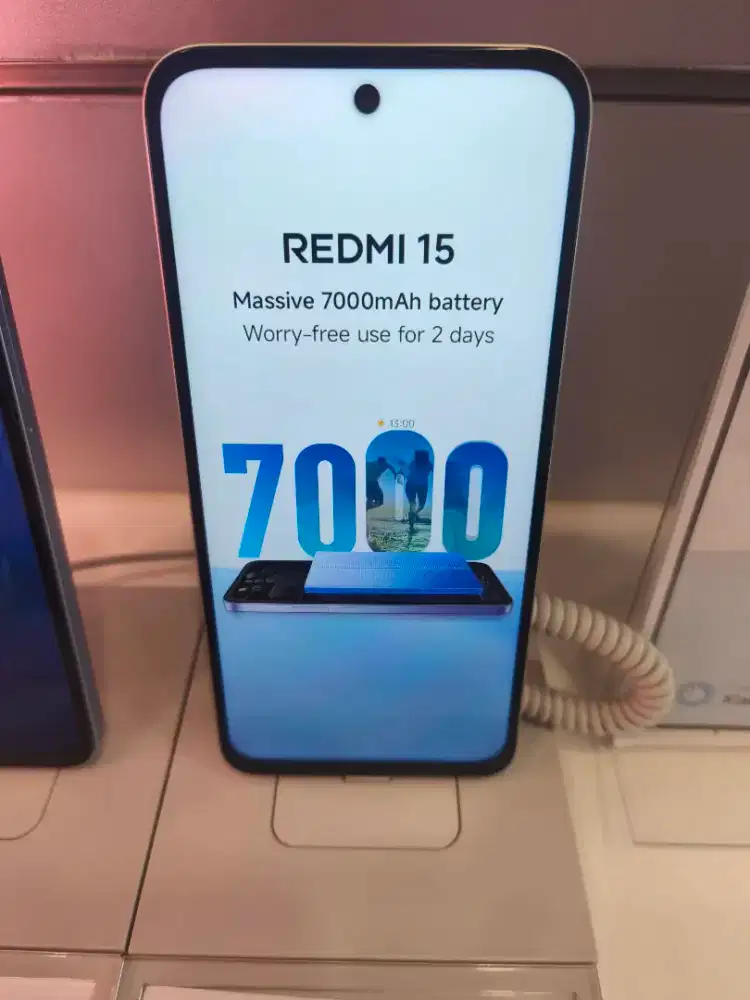 REDMI 15 8/256 NFC BATRE 7000MAH