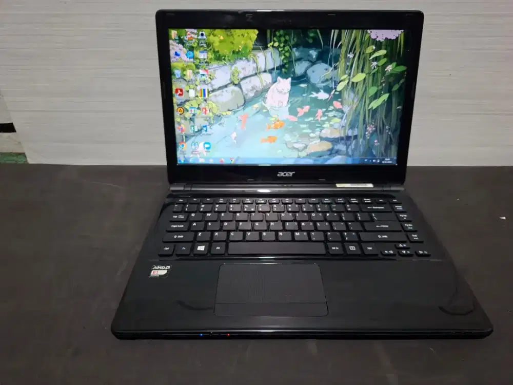 Laptop Acer Aspire E1 -422 -AMD E1 Radeon -SSD 128GB -4GB -Microsoft