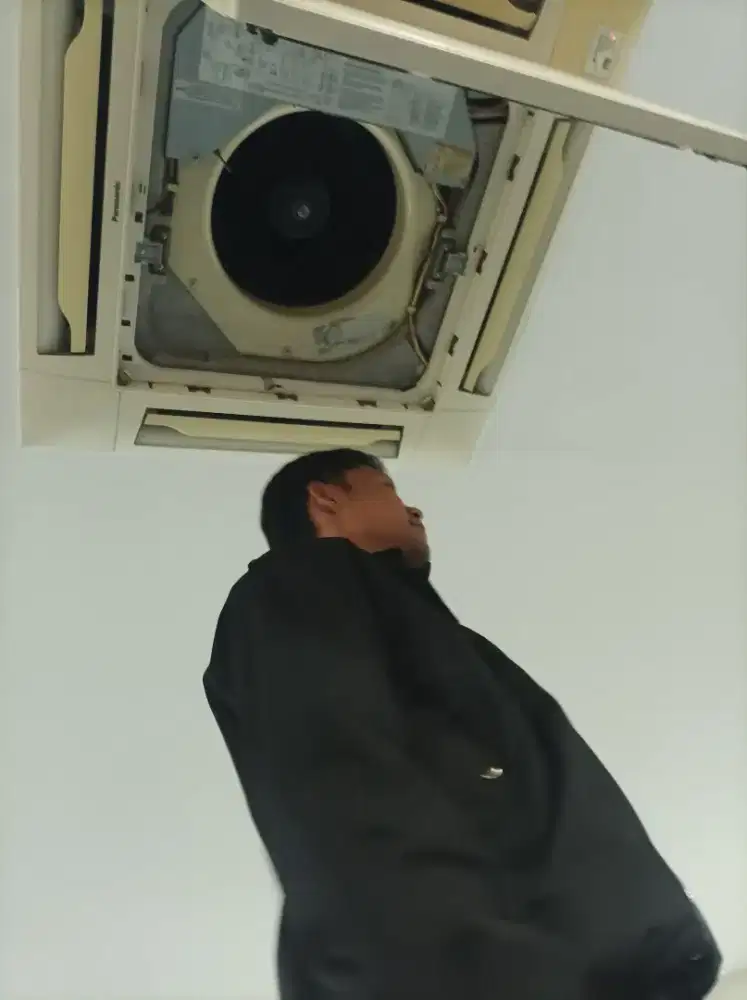 SERVICE AC MAINTENANCE DAN PERBAIKAN