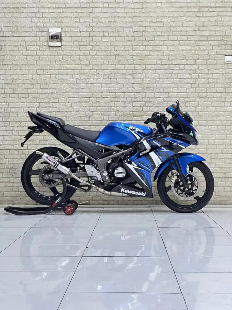 RARE ITEM‼️ Kawasaki Ninja 150 KRR 2013
- Mustika Motoshop