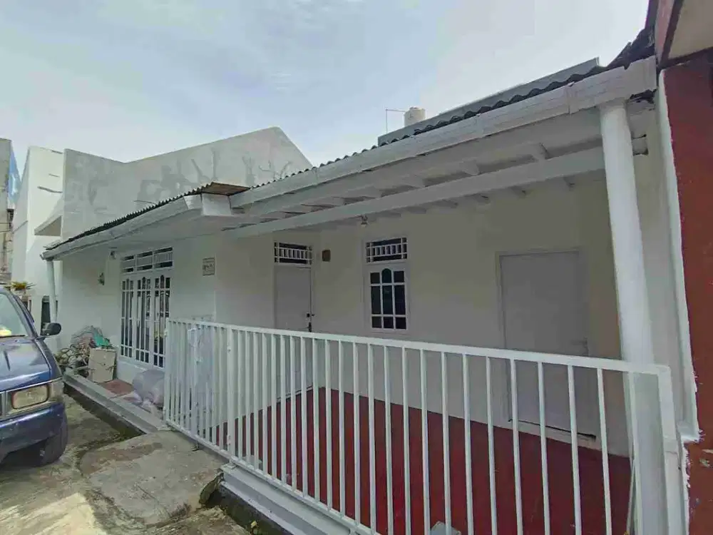 Di Jual Rumah Strategis Dekat kelurahan Depok Jaya kota Depok