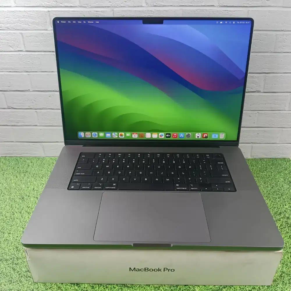 MACBOOK M1 PRO 16 inchi Ram 16gb SSD 512gb iBOX mulusss