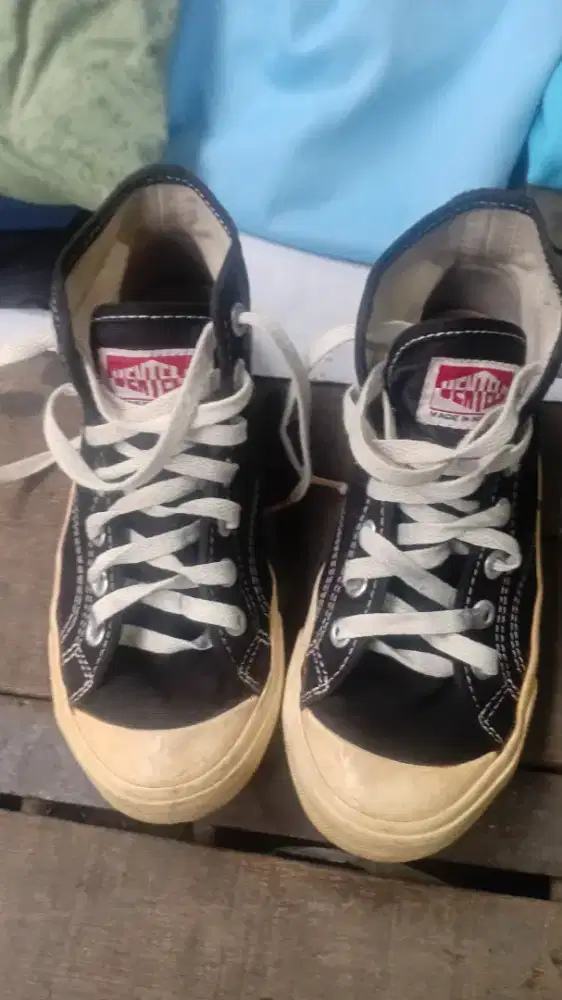 Jual cepat sepatu Vetea