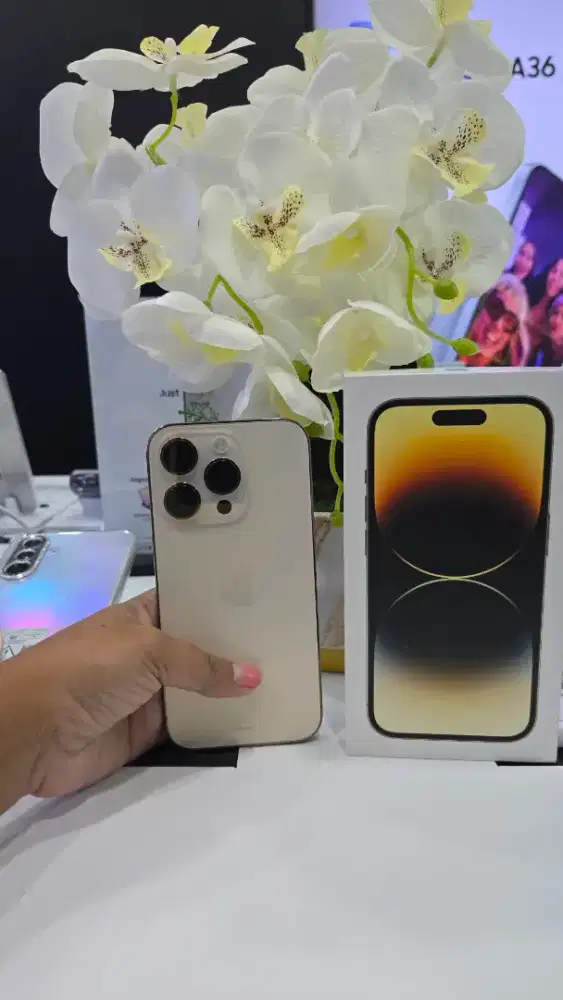 Iphone 14 pro 256gb second garansi resmi