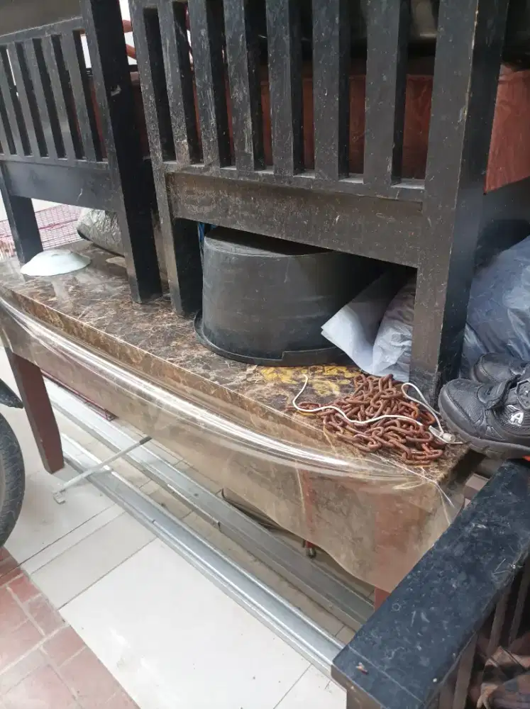 Cuci gudang peralatan dapur, pakaian, AC, lemari, dll