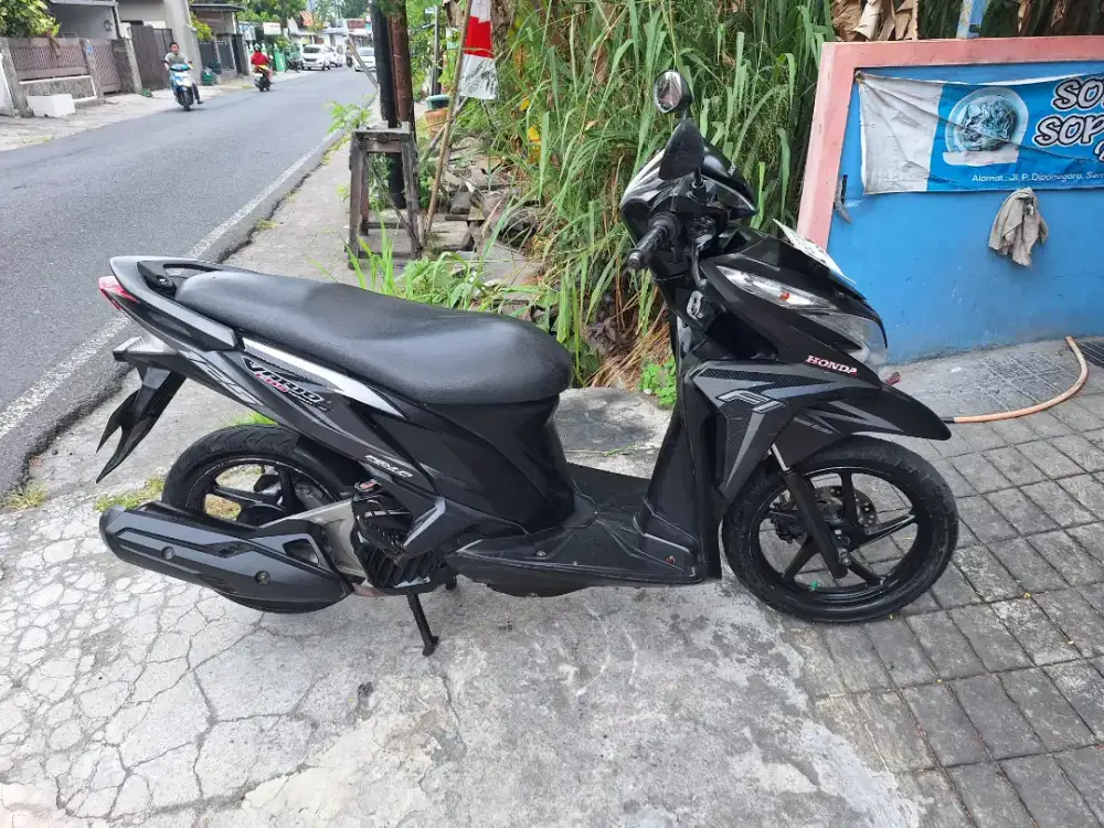 Vario 125 cbs 2013 apikan bisa cash/kredit syariah angsuran TERMURAH