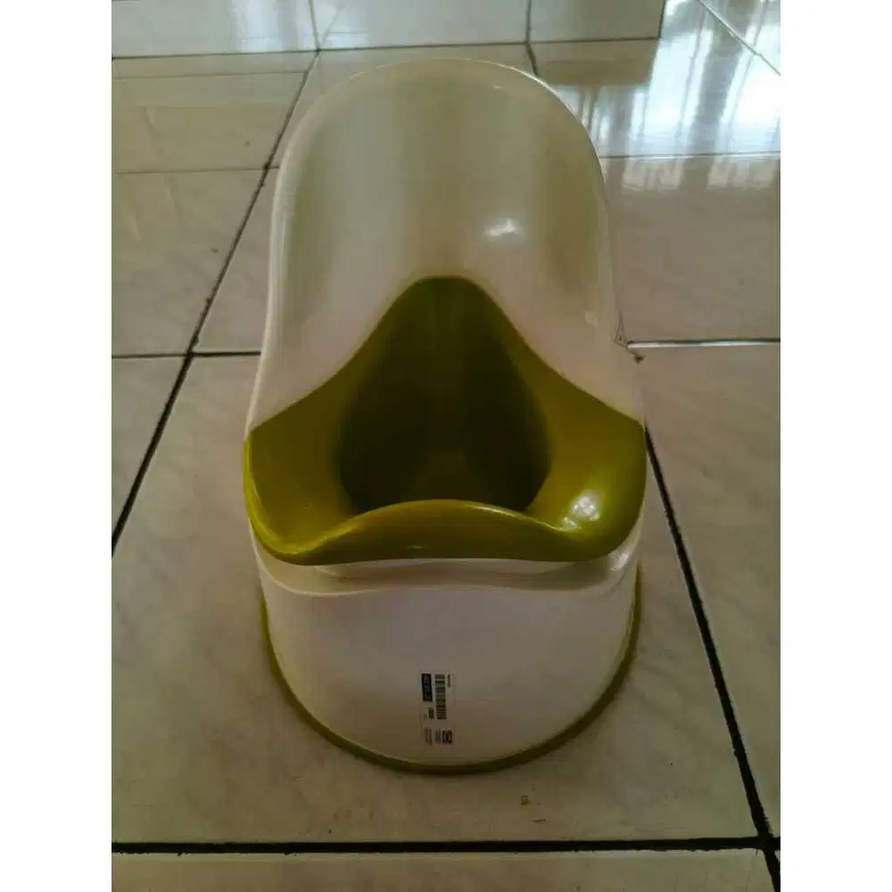 Potty Anak Toilet Training Anti Slip IKEA LOCKIG Hijau Putih Preloved