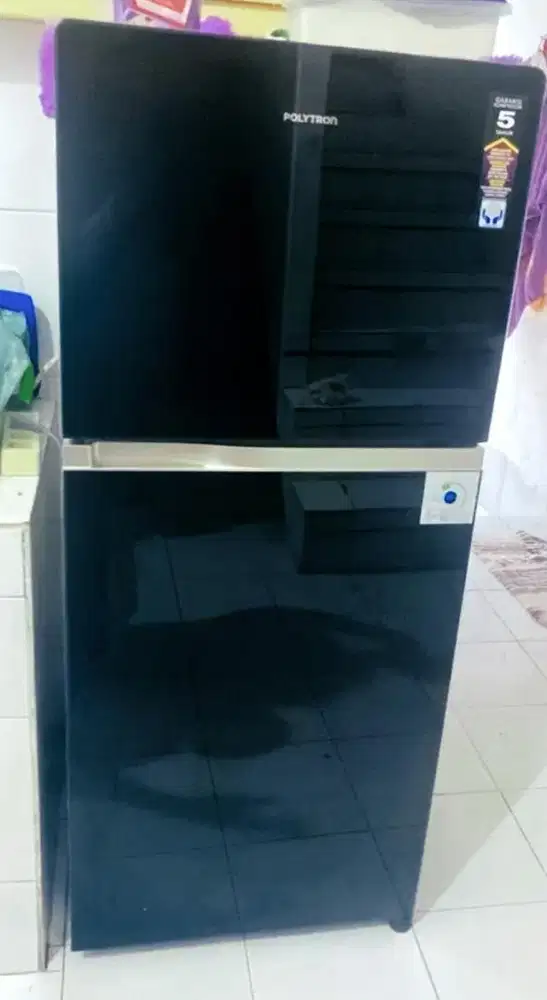 POLYTRON KULKAS 22 L PRW 23MNX/BL