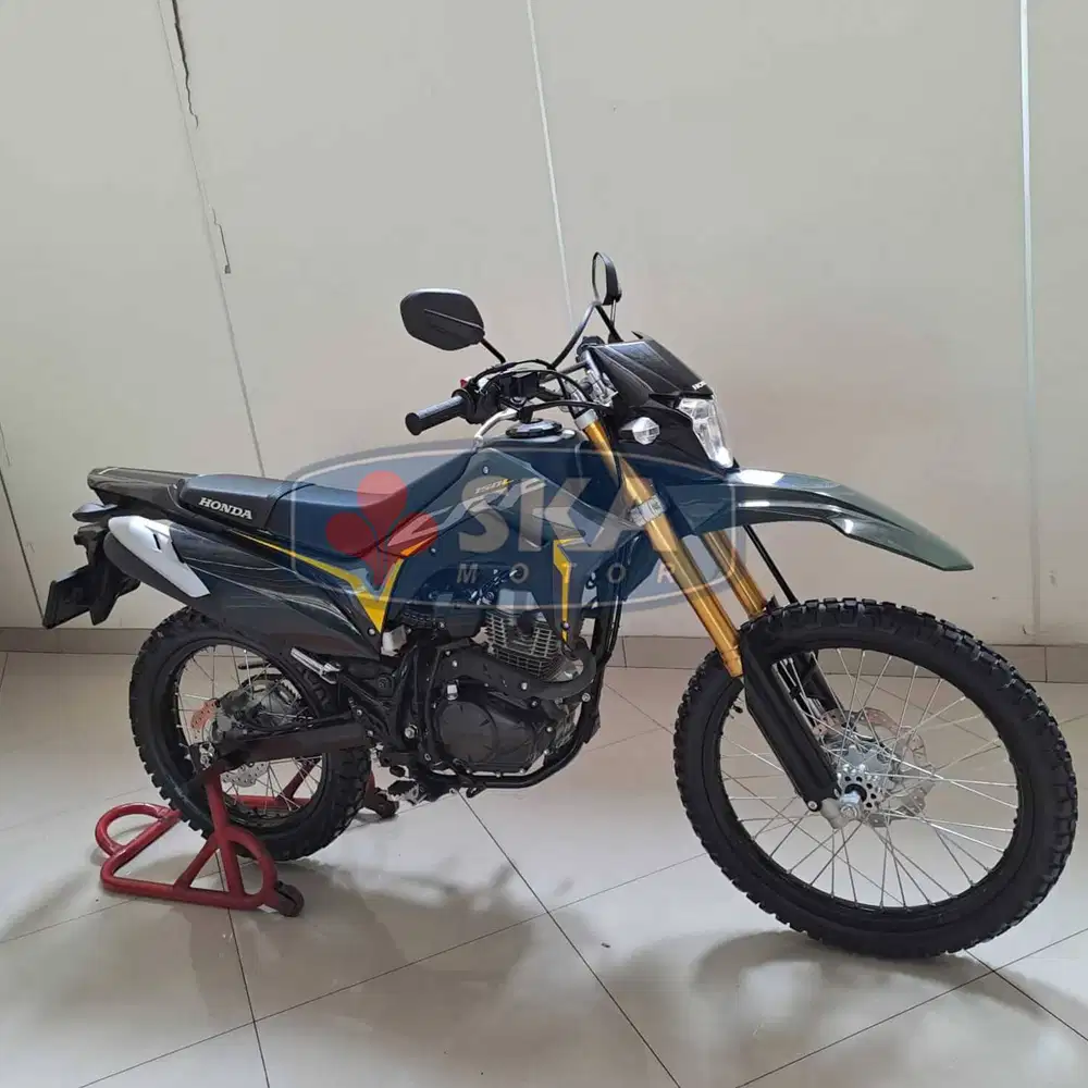 Honda CRF 150L Tahun 2024