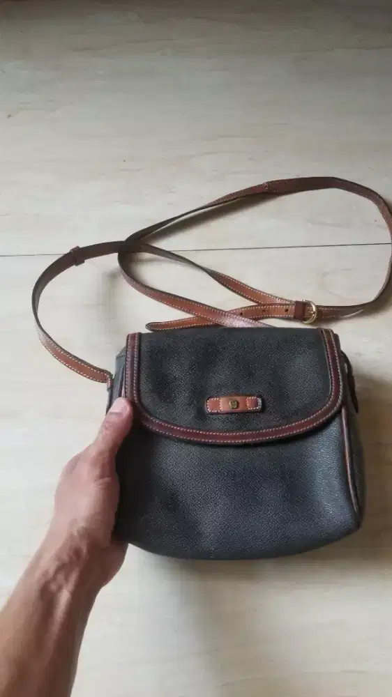 Sling bag mini aigner original 18cm x 16cm