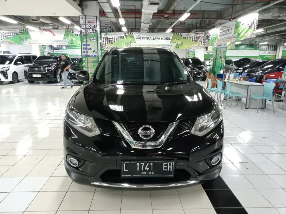 NISSAN XTRAIL 2.5 AT 2015 HITAM
