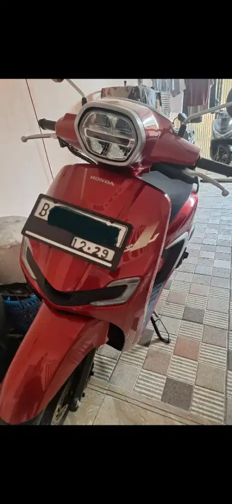 Dijual  Honda Stylo 160 CC Thn 2024 warna merah Keyless