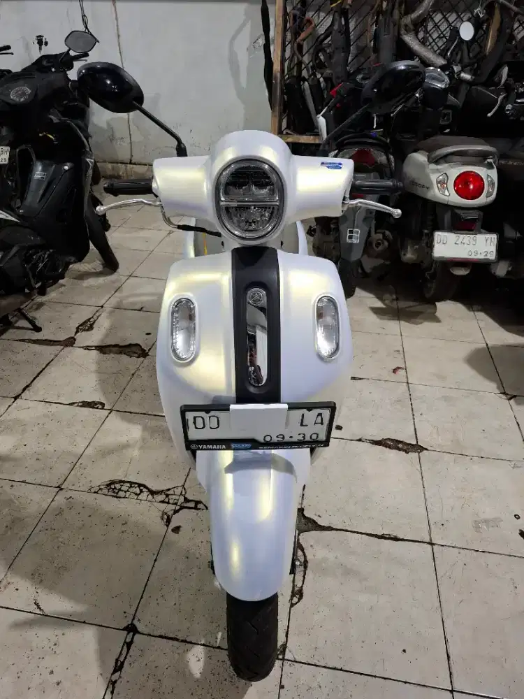 Yamaha Fazzio 125cc 2025 putih
