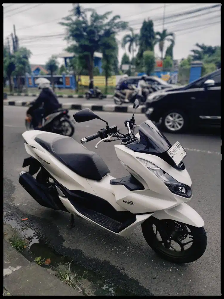 Honda PCX 160 ABS Tahun 2023