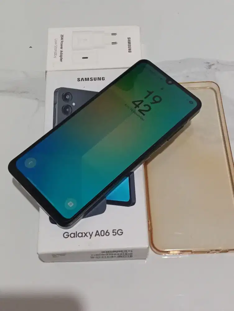 Samsung a06. 5g ram6/128gb