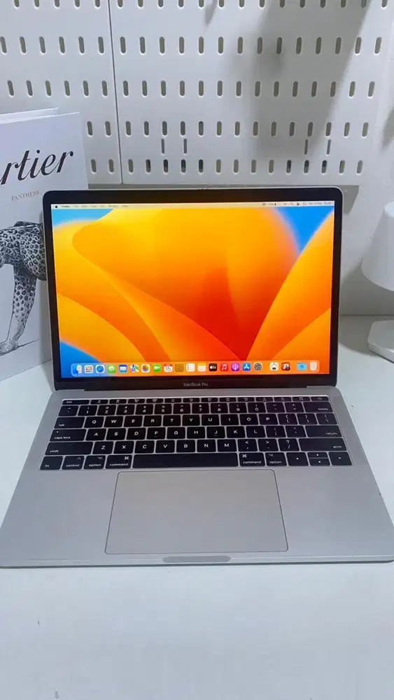 MacBook Pro 2017 13inch, 16/256Gb i5
