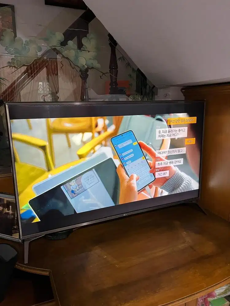 Merk LG 50 inci smart TV Bekas