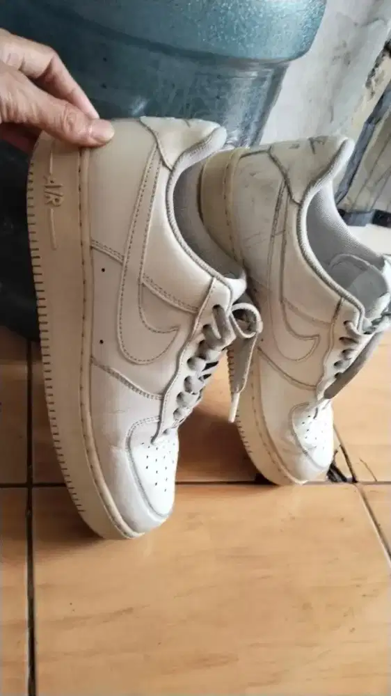 Sepatu nike air force 1 tripple white