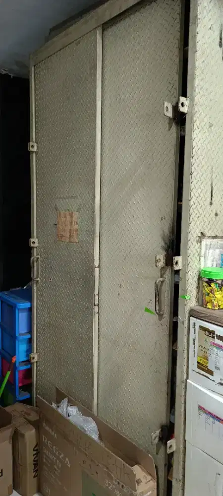 LEMARI BESI BORDES MURAH