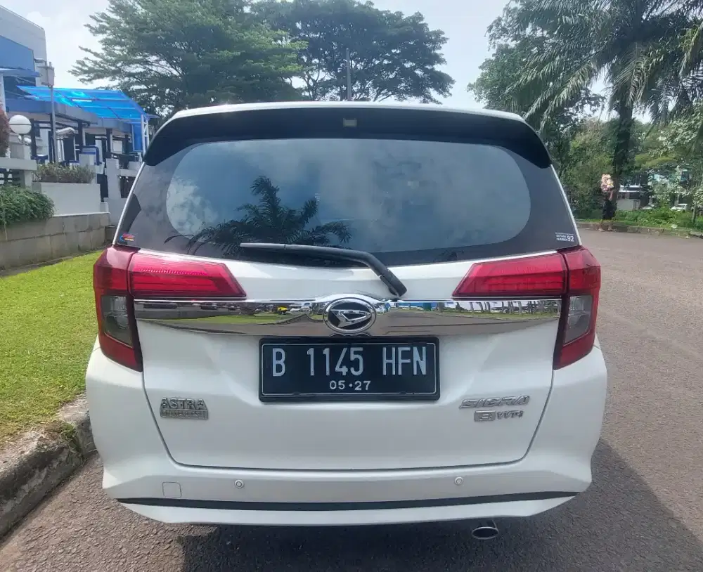 DAIHATSU SIGRA 1.2 R MATIC 2022
