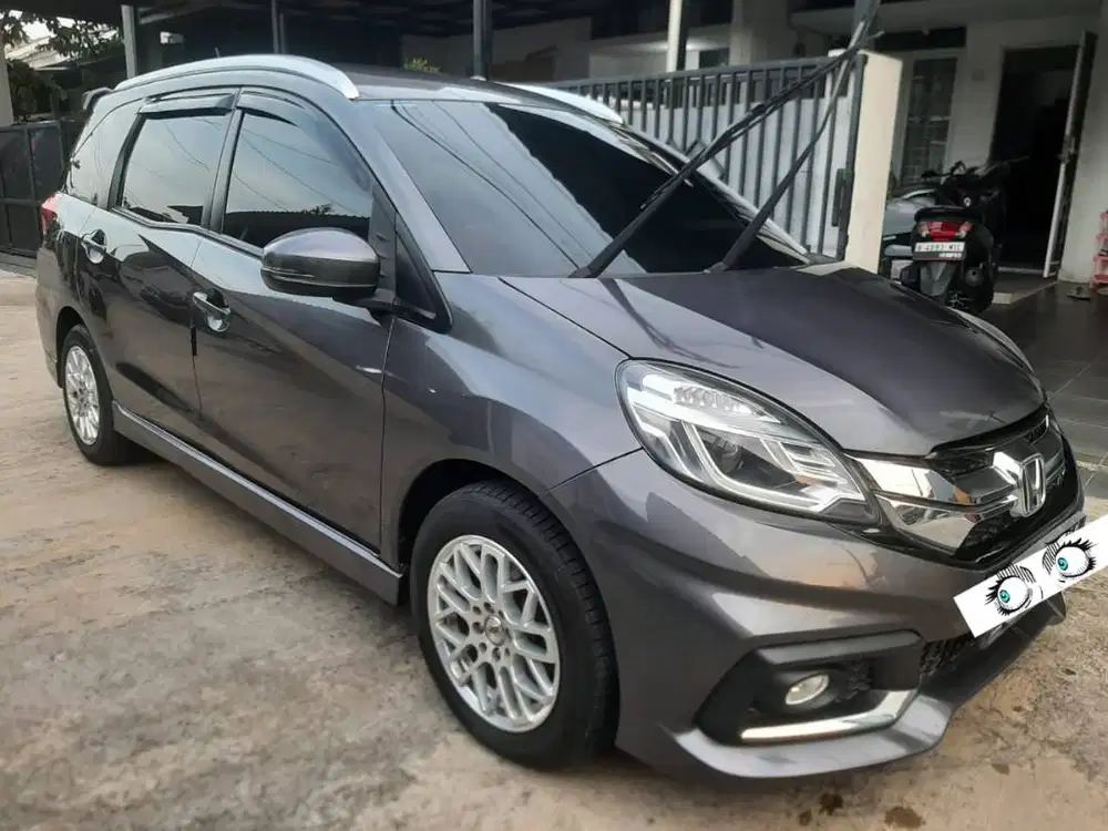 DIJUAL MOBIL  HONDA MOBILIO TYPE RS CVT TAHUN 2016