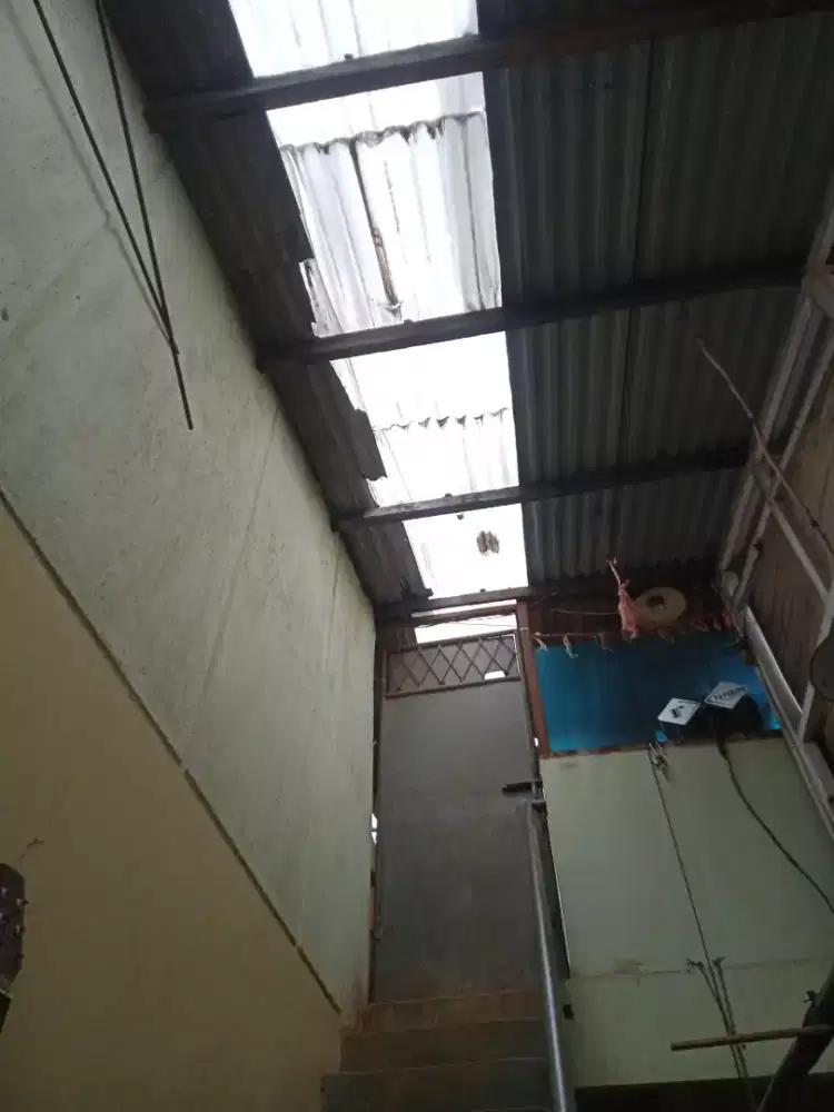 Cari tukang AHL buatI satu hari saja yg badan nya kecil