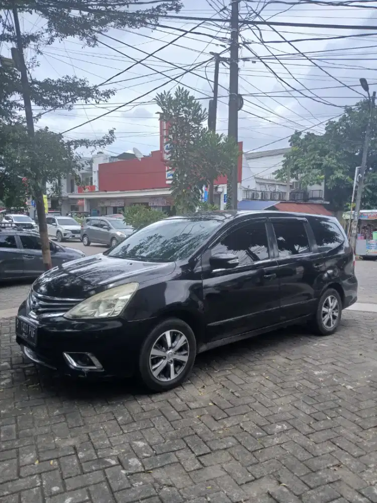 2017 Nissan Grand Livina 1.5 MT